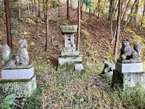 角折神社の末社