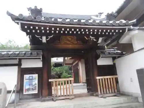 淨教寺の山門・神門