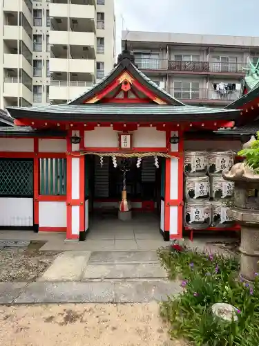 兵庫嚴島神社の{uncategorized: "未分類", other: "その他", undefined: "問題あり", building: "その他建物", grave: "お墓", sacred_gate: "鳥居", guardian: "狛犬", statue: "像", buddha: "仏像", history: "歴史", nature: "自然", garden: "庭園", animal: "動物", pagoda: "塔", temizu: "手水舎", mountain_gate: "山門・神門", sanctuary: "本殿・本堂", subordinate: "末社・摂社", art: "芸術", scenery: "景色", jizo: "地蔵", ema: "絵馬", goshuin: "御朱印", omikuji: "おみくじ", items: "授与品その他", amulet: "お守り", goshuincho: "御朱印帳", eats: "食事", festival: "お祭り", votive_dance: "神楽", shichigosan: "七五三参", wedding: "結婚式", experience: "体験その他", initially: "初詣", around: "周辺", anti_infection: "感染症対策"}
