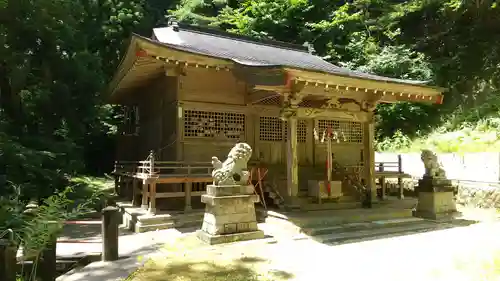 小土神社の本殿・本堂