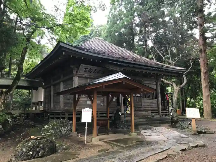 毘沙門堂(岩手県)