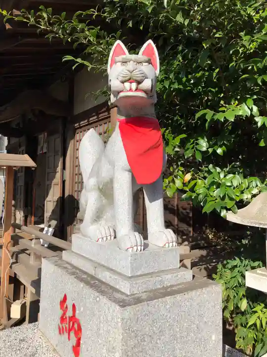 池袋御嶽神社の狛犬