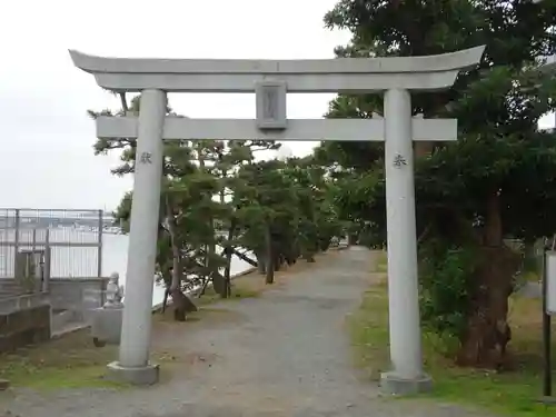 琵琶島神社の鳥居