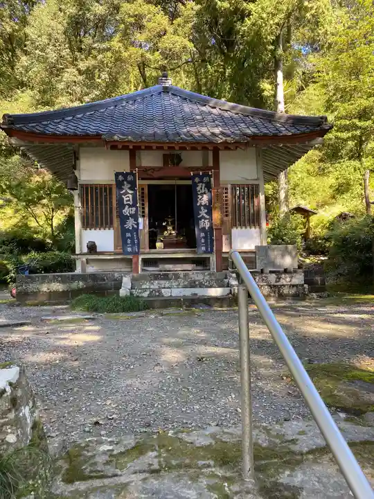 宝積寺の本殿・本堂