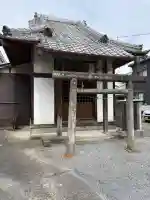 白山神社の{uncategorized: "未分類", other: "その他", undefined: "問題あり", building: "その他建物", grave: "お墓", sacred_gate: "鳥居", guardian: "狛犬", statue: "像", buddha: "仏像", history: "歴史", nature: "自然", garden: "庭園", animal: "動物", pagoda: "塔", temizu: "手水舎", mountain_gate: "山門・神門", sanctuary: "本殿・本堂", subordinate: "末社・摂社", art: "芸術", scenery: "景色", jizo: "地蔵", ema: "絵馬", goshuin: "御朱印", omikuji: "おみくじ", items: "授与品その他", amulet: "お守り", goshuincho: "御朱印帳", eats: "食事", festival: "お祭り", votive_dance: "神楽", shichigosan: "七五三参", wedding: "結婚式", experience: "体験その他", initially: "初詣", around: "周辺", anti_infection: "感染症対策"}