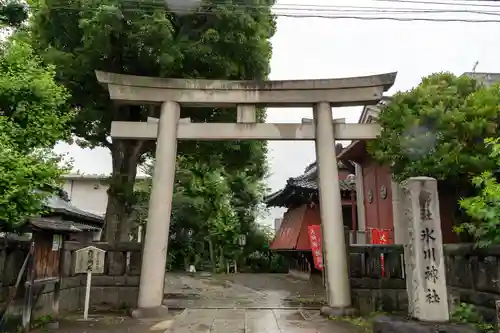 麻布氷川神社の鳥居