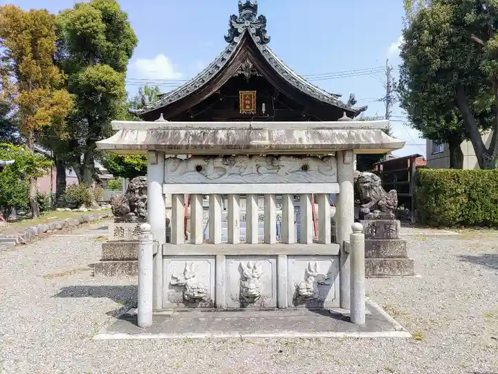 八劔社(石仏)のその他建物