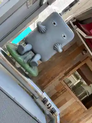 布多天神社の像