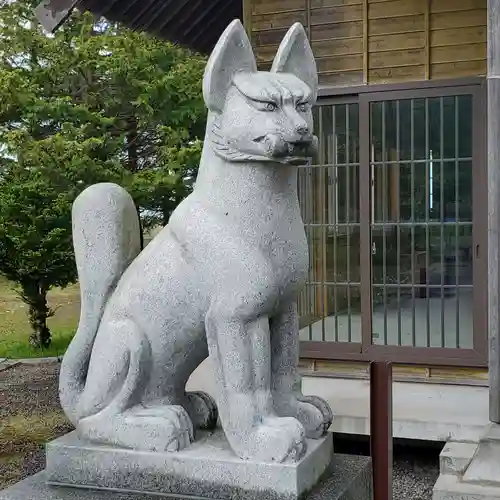 由追稲荷神社の狛犬