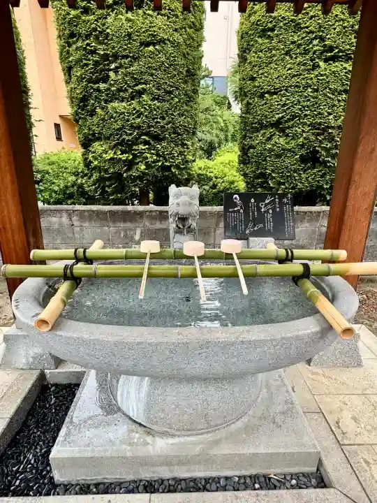 石和八幡宮(官知物部神社)(山梨県)