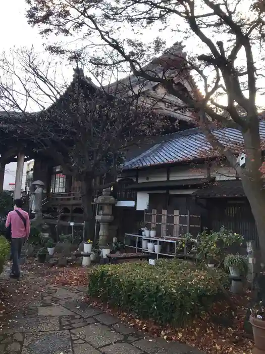 願成寺の本殿