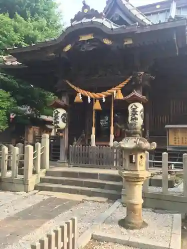 八王子神社の本殿・本堂