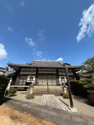 横蔵寺の本殿・本堂