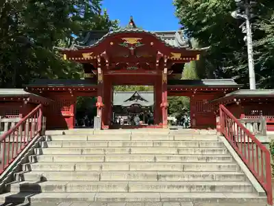 秩父神社の山門・神門