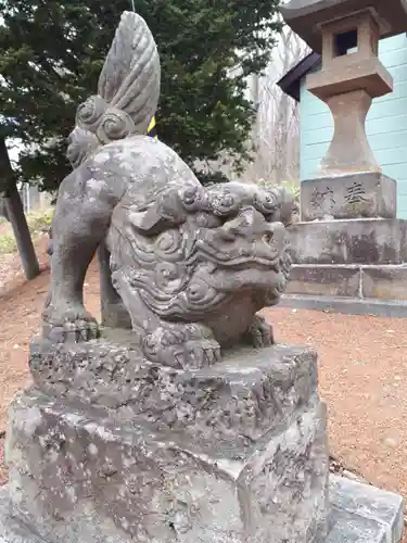 仁井別神社の狛犬