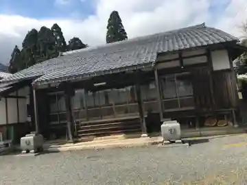 東漸寺の本殿・本堂