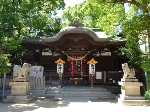 海老江八坂神社の本殿