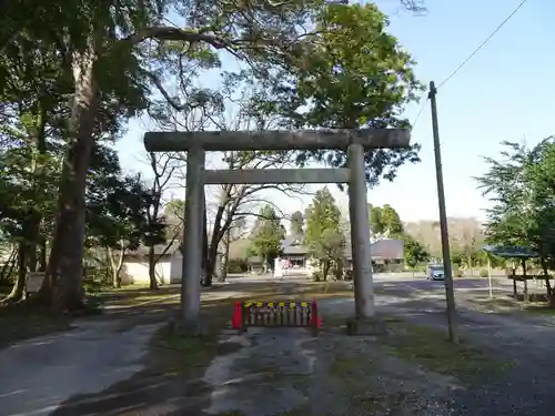 八街神社の鳥居