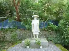 金胎寺の像