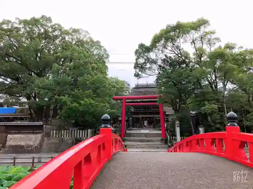 青井阿蘇神社の鳥居