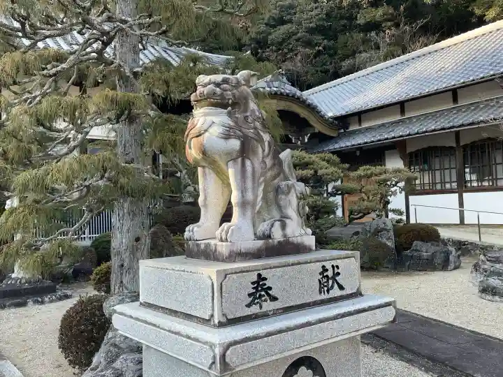 浄眼寺の{uncategorized: "未分類", other: "その他", undefined: "問題あり", building: "その他建物", grave: "お墓", sacred_gate: "鳥居", guardian: "狛犬", statue: "像", buddha: "仏像", history: "歴史", nature: "自然", garden: "庭園", animal: "動物", pagoda: "塔", temizu: "手水舎", mountain_gate: "山門・神門", sanctuary: "本殿・本堂", subordinate: "末社・摂社", art: "芸術", scenery: "景色", jizo: "地蔵", ema: "絵馬", goshuin: "御朱印", omikuji: "おみくじ", items: "授与品その他", amulet: "お守り", goshuincho: "御朱印帳", eats: "食事", festival: "お祭り", votive_dance: "神楽", shichigosan: "七五三参", wedding: "結婚式", experience: "体験その他", initially: "初詣", around: "周辺", anti_infection: "感染症対策"}