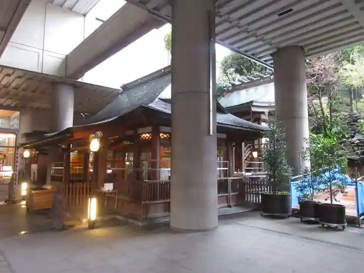 雉子神社の本殿・本堂