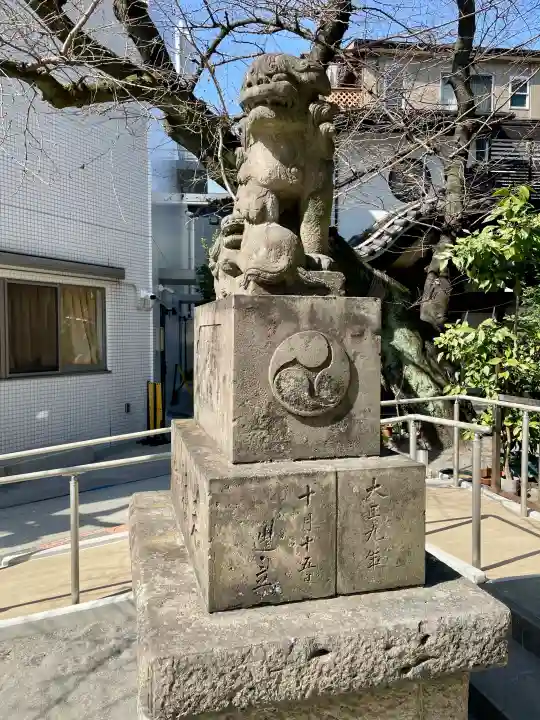 女躰大神の{uncategorized: "未分類", other: "その他", undefined: "問題あり", building: "その他建物", grave: "お墓", sacred_gate: "鳥居", guardian: "狛犬", statue: "像", buddha: "仏像", history: "歴史", nature: "自然", garden: "庭園", animal: "動物", pagoda: "塔", temizu: "手水舎", mountain_gate: "山門・神門", sanctuary: "本殿・本堂", subordinate: "末社・摂社", art: "芸術", scenery: "景色", jizo: "地蔵", ema: "絵馬", goshuin: "御朱印", omikuji: "おみくじ", items: "授与品その他", amulet: "お守り", goshuincho: "御朱印帳", eats: "食事", festival: "お祭り", votive_dance: "神楽", shichigosan: "七五三参", wedding: "結婚式", experience: "体験その他", initially: "初詣", around: "周辺", anti_infection: "感染症対策"}