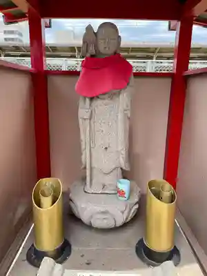 木更津駅東口無縁観音講の地蔵