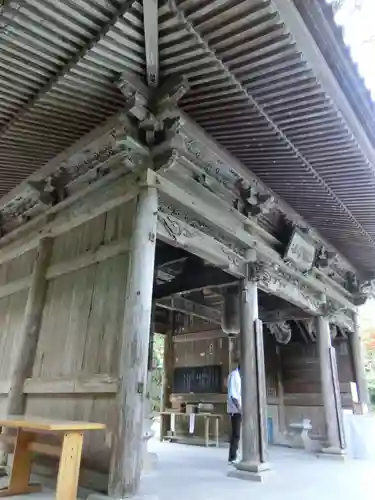 明石寺の山門