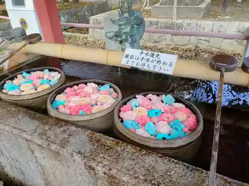 津島神社の手水舎