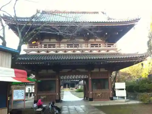 東勝寺宗吾霊堂の山門・神門