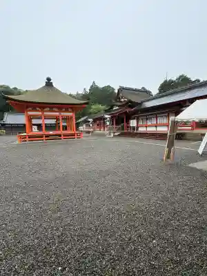 美濃國一宮　南宮大社の{uncategorized: "未分類", other: "その他", undefined: "問題あり", building: "その他建物", grave: "お墓", sacred_gate: "鳥居", guardian: "狛犬", statue: "像", buddha: "仏像", history: "歴史", nature: "自然", garden: "庭園", animal: "動物", pagoda: "塔", temizu: "手水舎", mountain_gate: "山門・神門", sanctuary: "本殿・本堂", subordinate: "末社・摂社", art: "芸術", scenery: "景色", jizo: "地蔵", ema: "絵馬", goshuin: "御朱印", omikuji: "おみくじ", items: "授与品その他", amulet: "お守り", goshuincho: "御朱印帳", eats: "食事", festival: "お祭り", votive_dance: "神楽", shichigosan: "七五三参", wedding: "結婚式", experience: "体験その他", initially: "初詣", around: "周辺", anti_infection: "感染症対策"}