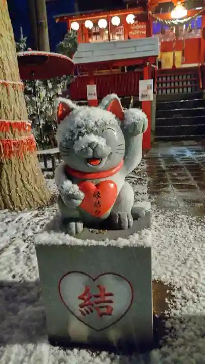 鹿角八坂神社の狛犬