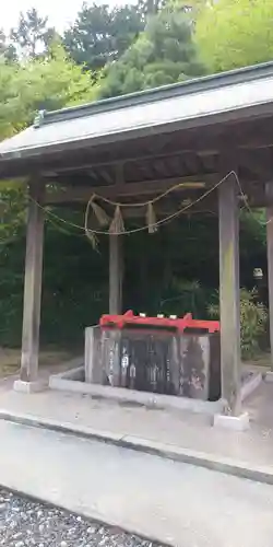 近江明富大教会の手水舎