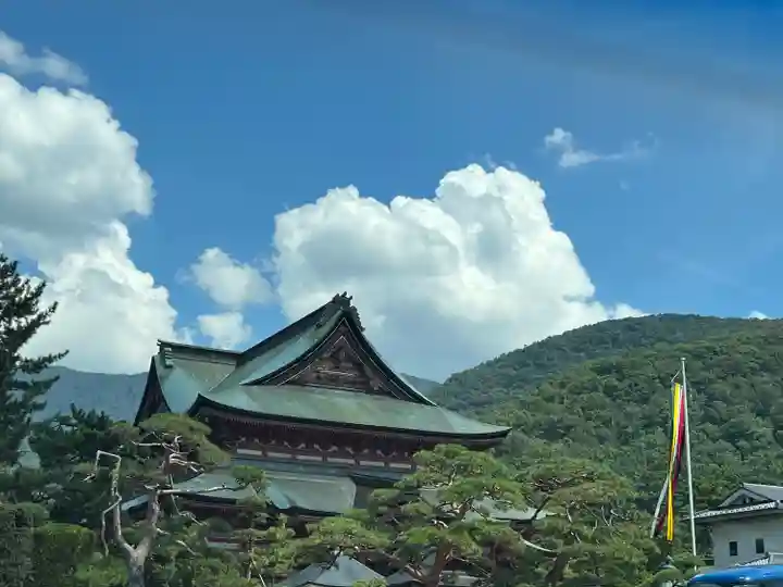 甲斐善光寺(山梨県)