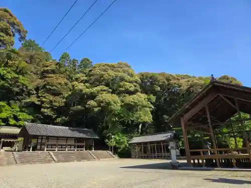 往馬坐伊古麻都比古神社(奈良県)