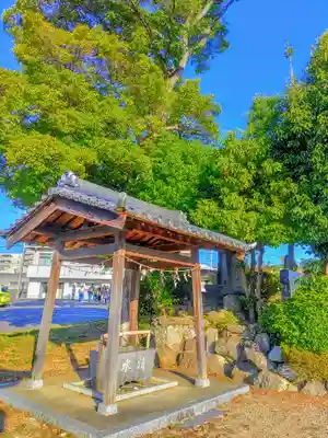 八幡社(土橋町)の手水舎