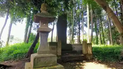 中里氷川神社の塔