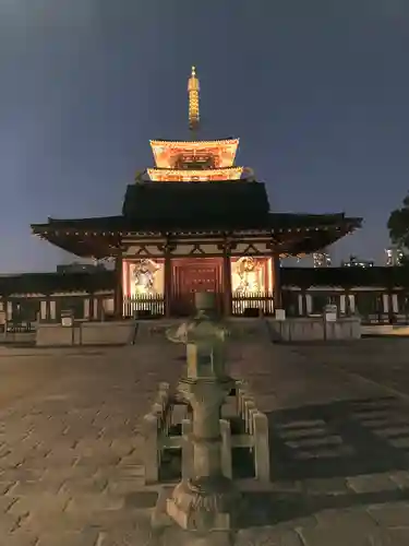 四天王寺の山門・神門