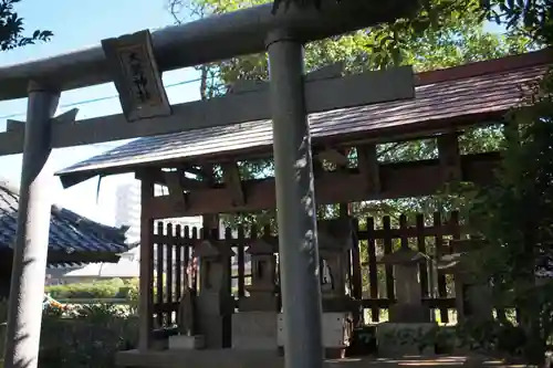 狭山八幡神社の鳥居