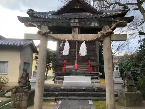 女代神社の末社・摂社