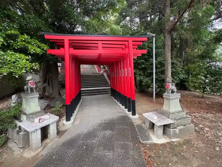 五社稲荷社の鳥居