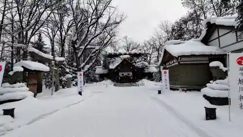 旭川神社の本殿