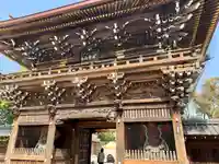 西新井大師総持寺の山門・神門