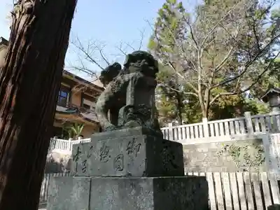大麻比古神社の狛犬