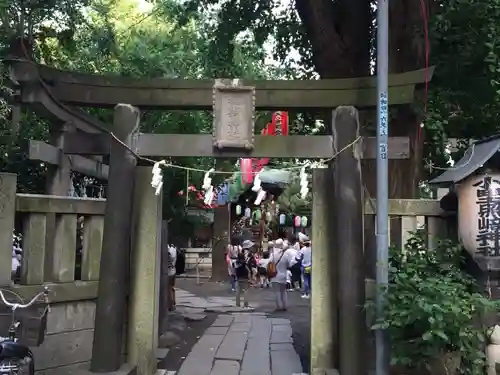 小野照崎神社の鳥居