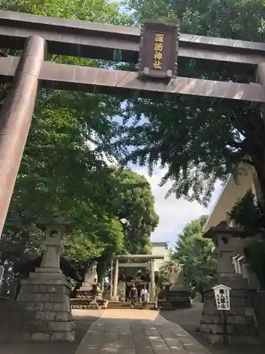 諏訪神社の鳥居