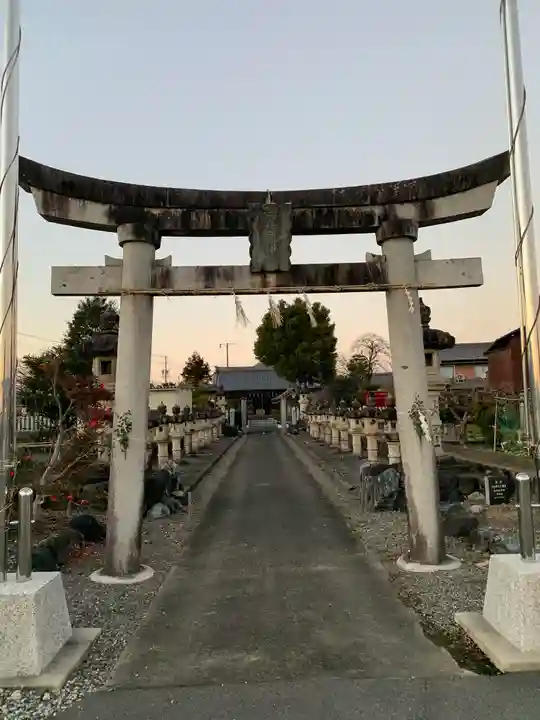 白鳥神社の鳥居