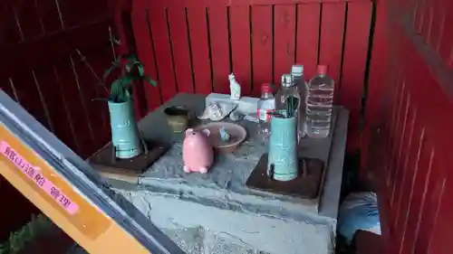 稲荷の本殿・本堂