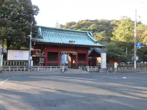 静岡浅間神社の山門・神門